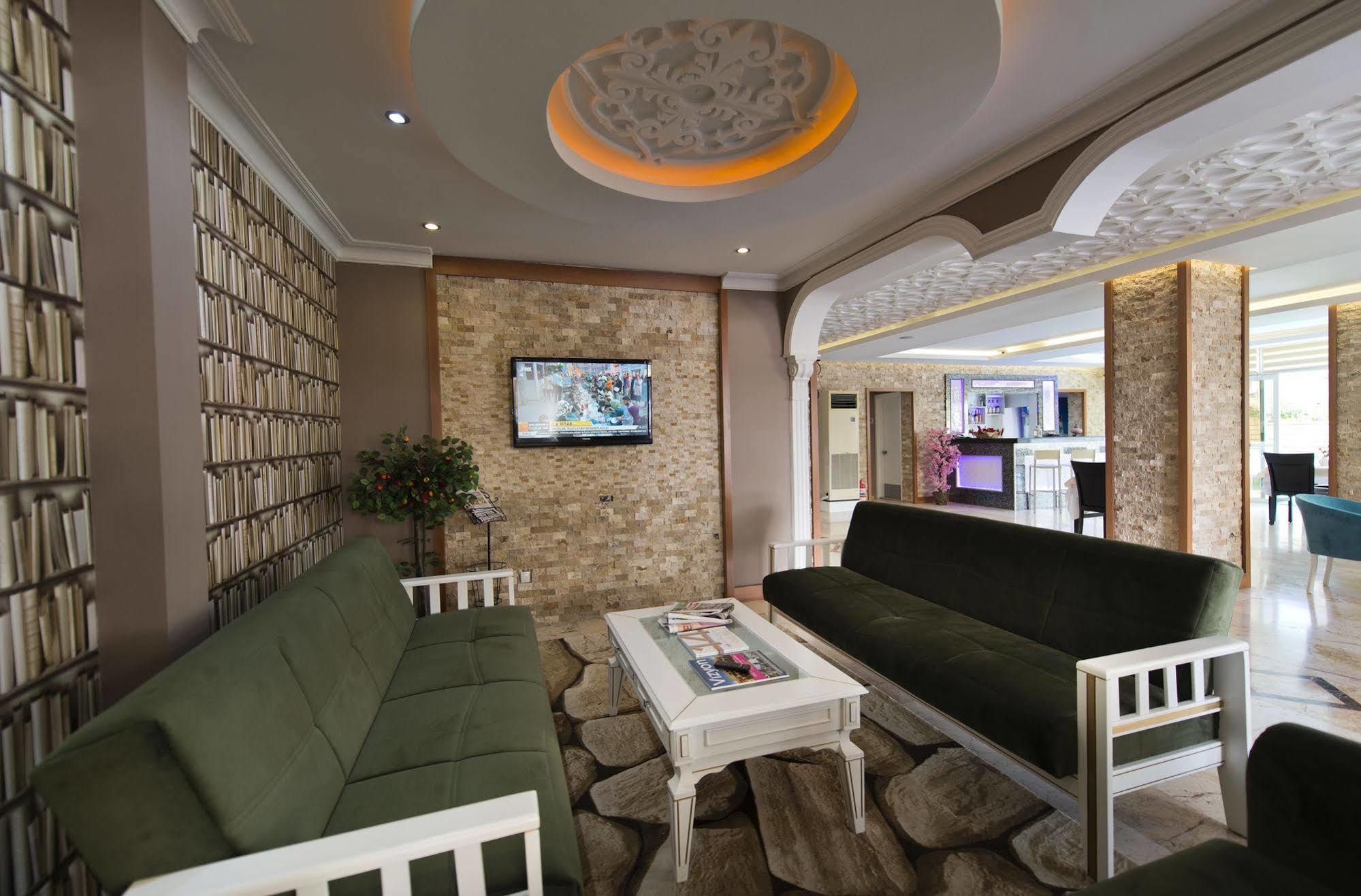 Green Beyza Hotel Анталия Екстериор снимка