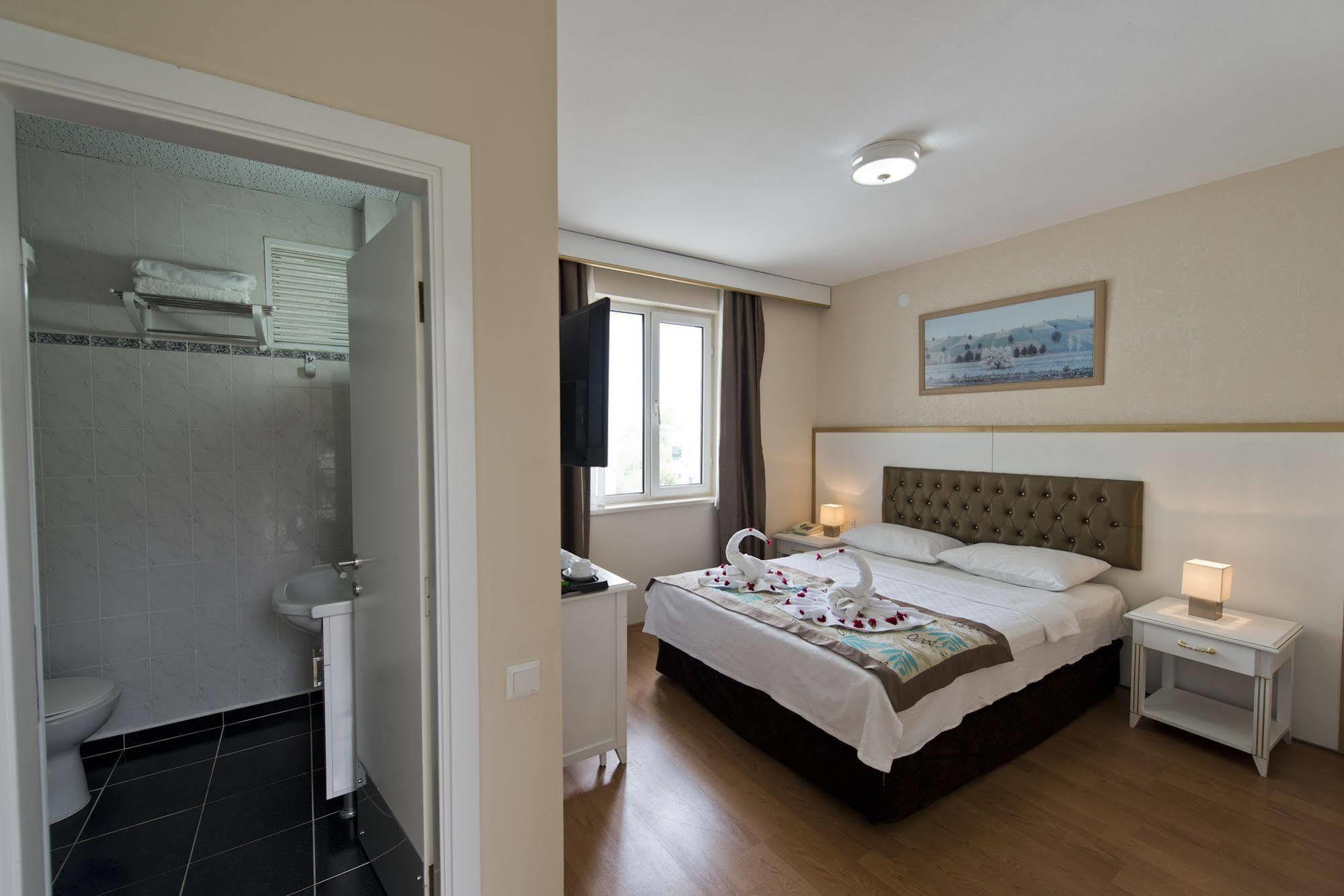 Green Beyza Hotel Анталия Екстериор снимка
