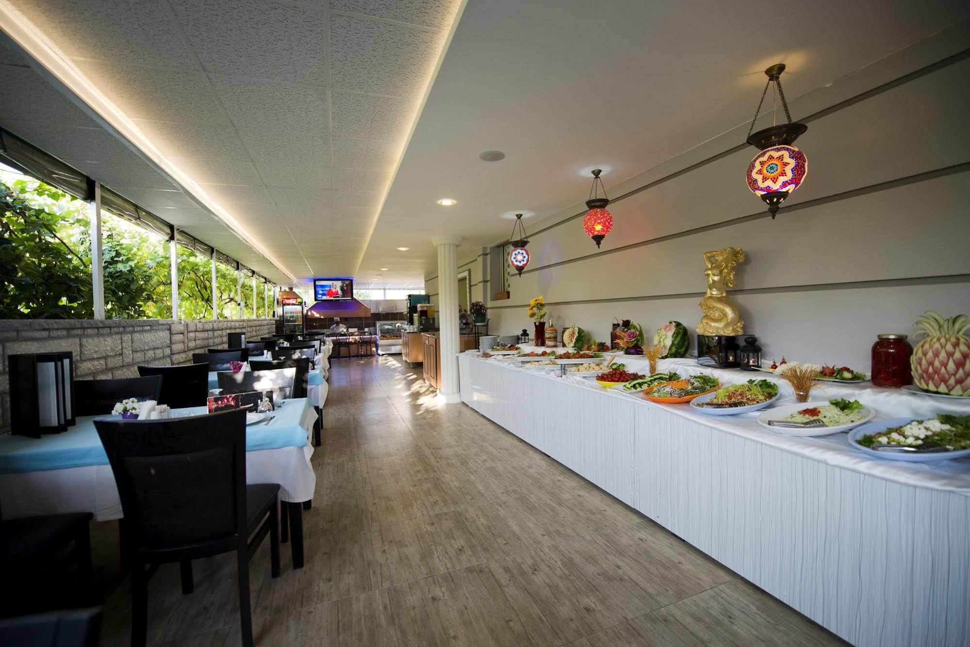 Green Beyza Hotel Анталия Екстериор снимка